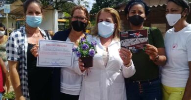 Recibió #Jaruco, a colaboradora que enfrentó la COVID-19 en Honduras +(Video) Recibió #Jaruco, a colaboradora que enfrentó la COVID-19 en Honduras +(Video)