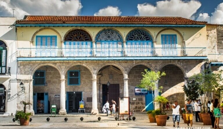 Casa de los Condes de Jaruco, en la Plaza Vieja , La Habana