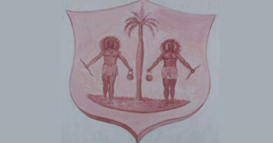 Escudo de la Ciudad Condal de Jaruco. Foto tomada del Museo Municipal