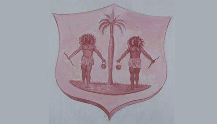 Escudo de la Ciudad Condal de Jaruco. Foto tomada del Museo Municipal