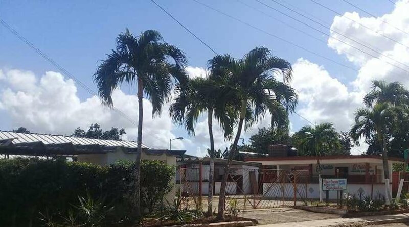 Plaza Comercial “El Agricultor”, en #Jaruco.. Foto Marlene Caboverde