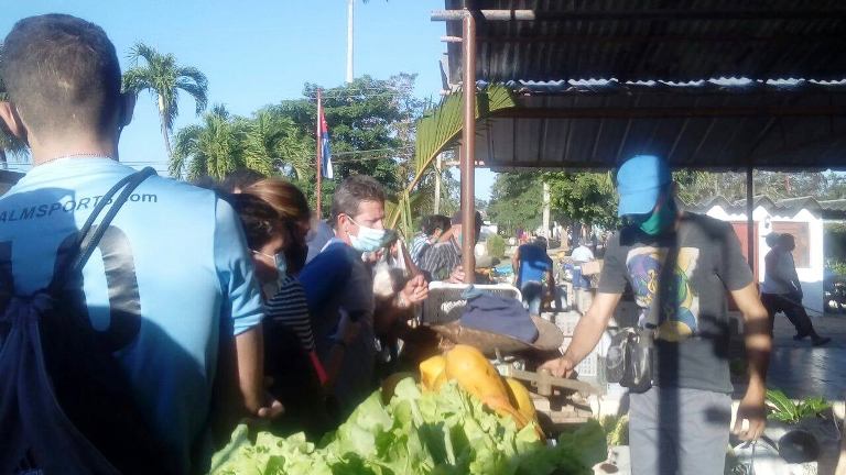 Productos agrícolas en mercado de Jaruco . Foto Anelis Díaz