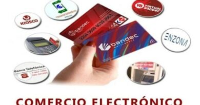 Comercio electrónico. Foto tomada del periódico 5 de Septiembre