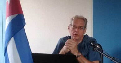 El escritor, investigador e historiador de Jaruco Francisco Rey Alfonso, recibió recientemente la Distinción por la Cultura Nacional.