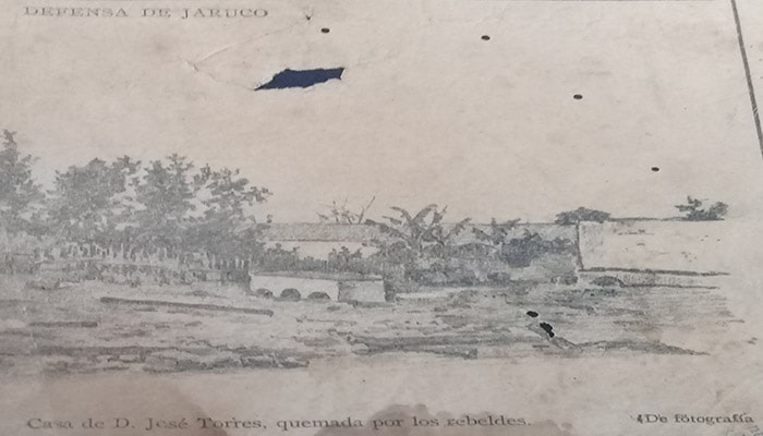 Casa del Doctor José Torres, quemada por los rebeldes. Foto: Tomada del periódico La Caricatura, de 1896.