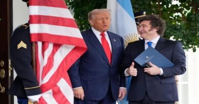 Milei regresa a una Argentina confundida sobre la ayuda de EEUU